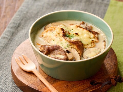 低糖質牛丼の具でとろ～りチーズのパングラタン